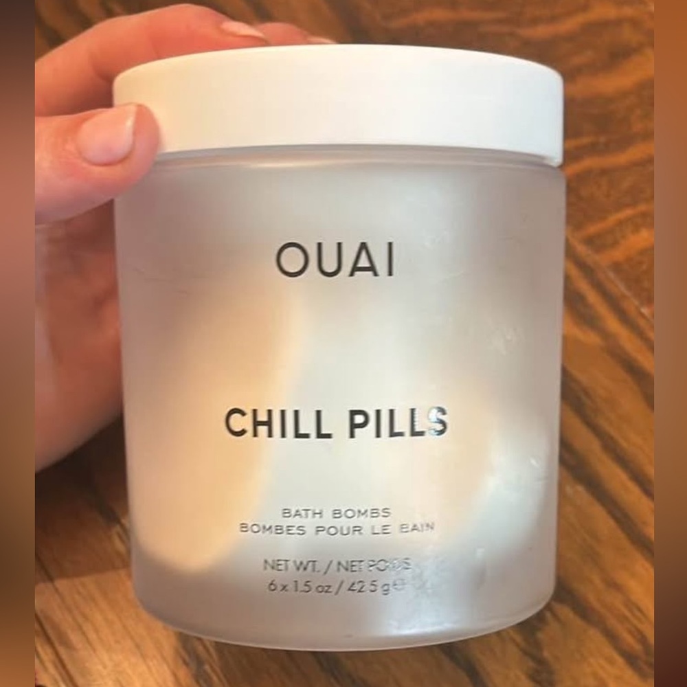OUAI Chill Pills Bath Bombs